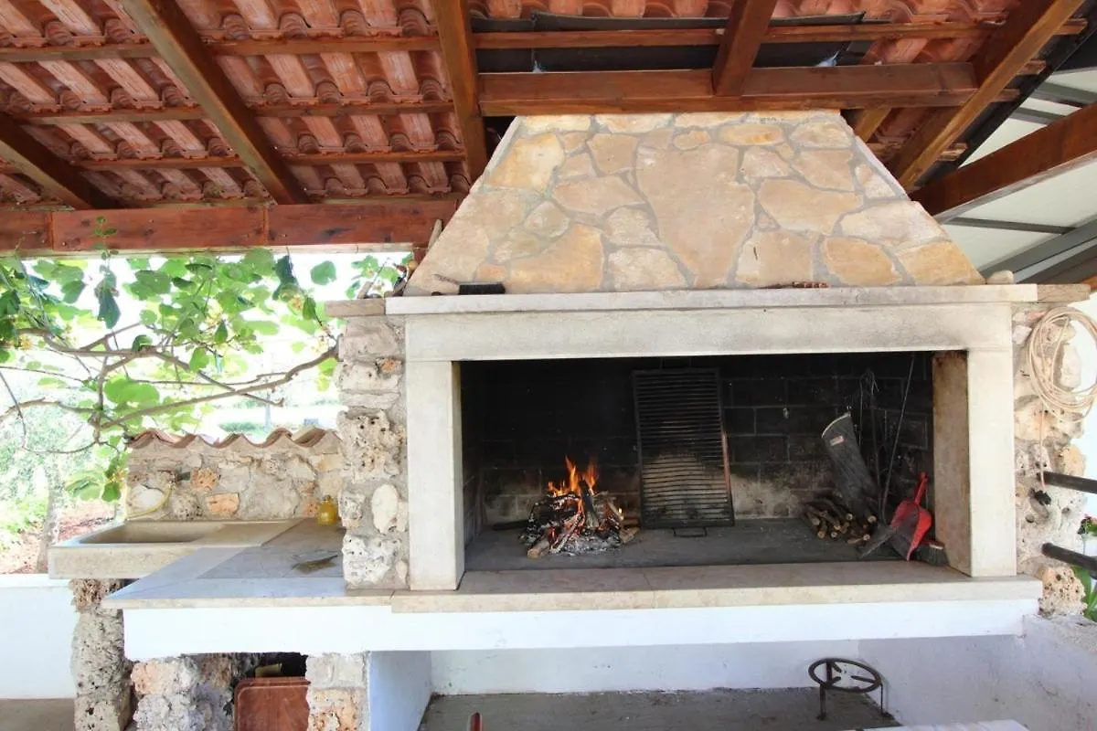شقة Villa Mara روفينج