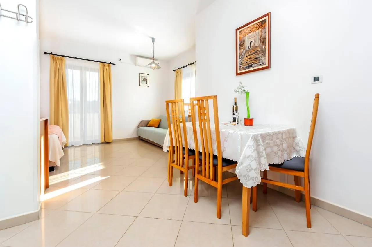 Villa Mara Apartman